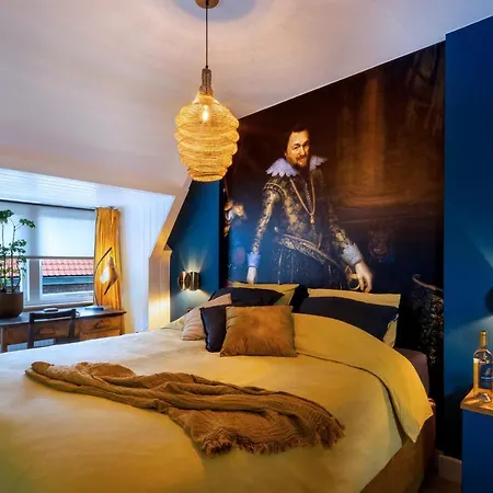 - Gallery 't Speelhuys Couette-café